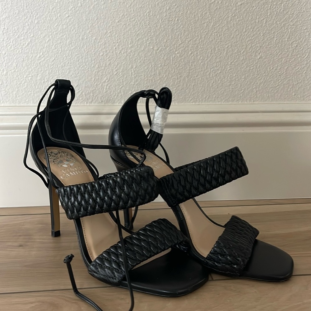 Vince Camuto || Strappy Heel - Size 7 - Never Worn!!